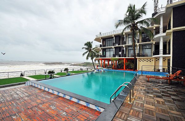 Hotel Neelakanta